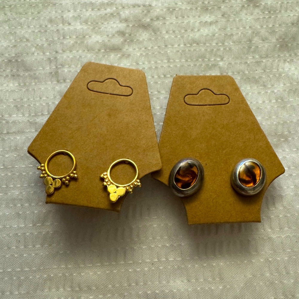 2 pair bundle earrings